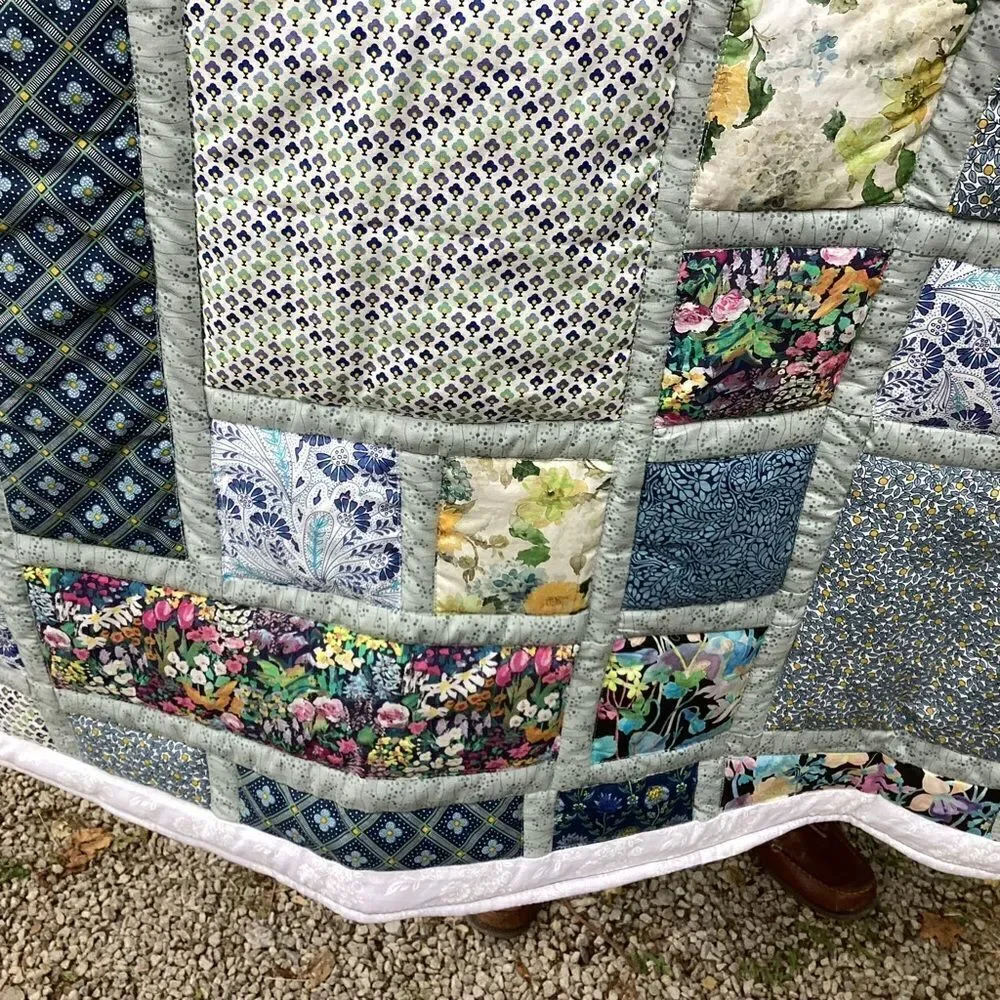 NWT. Hand Crafted Liberty Tana Lawn Fabrics Lap Quilt Garden Views
